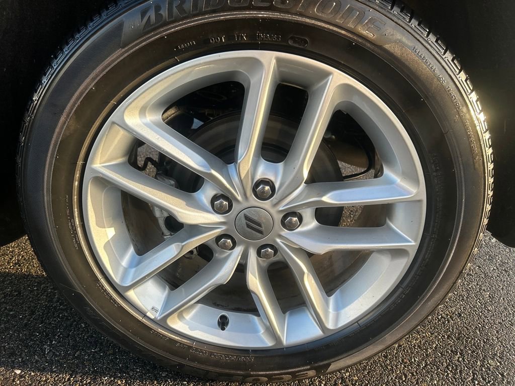 Used 2024 Dodge Durango GT image 29