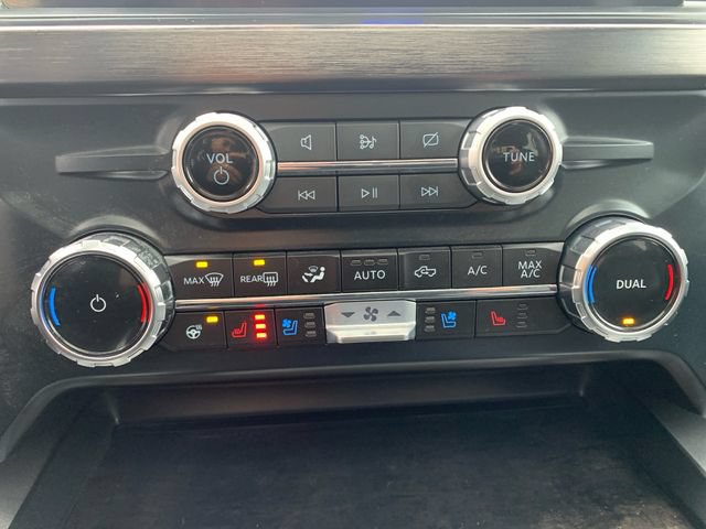 Certified 2023 Ford F250 Lariat w/ Chrome Package AWD/4WD image 28