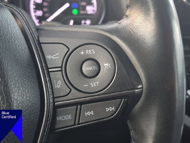Used 2024 Toyota Camry SE w/ Cold Weather Package FWD image 18