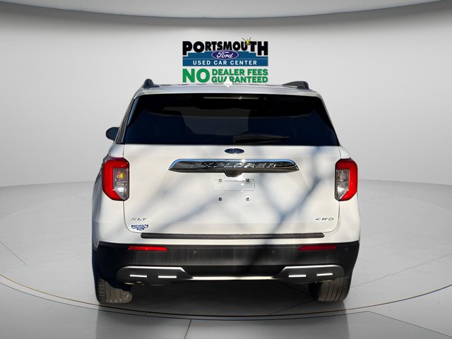Certified 2022 Ford Explorer XLT w/ Equipment Group 202A AWD/4WD image 28
