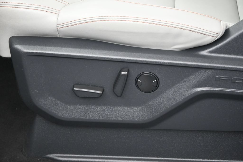 Certified 2025 Ford Expedition Max Active RWD image 10