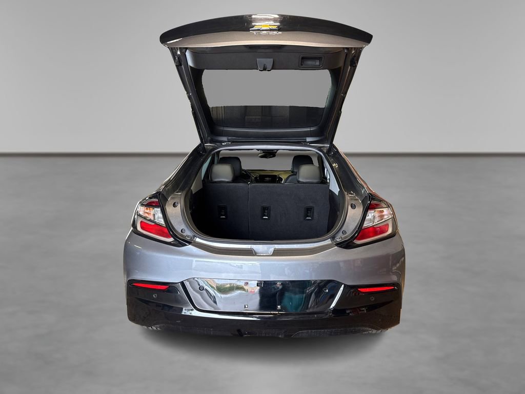 Used 2018 Chevrolet Volt LT w/ LT Driver Confidence Package FWD image 11