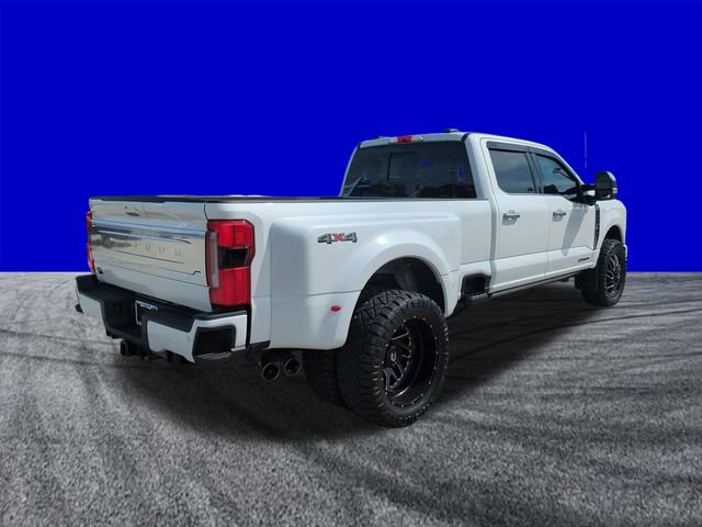 Certified 2025 Ford F350 Platinum w/ Platinum Plus Package AWD/4WD image 4