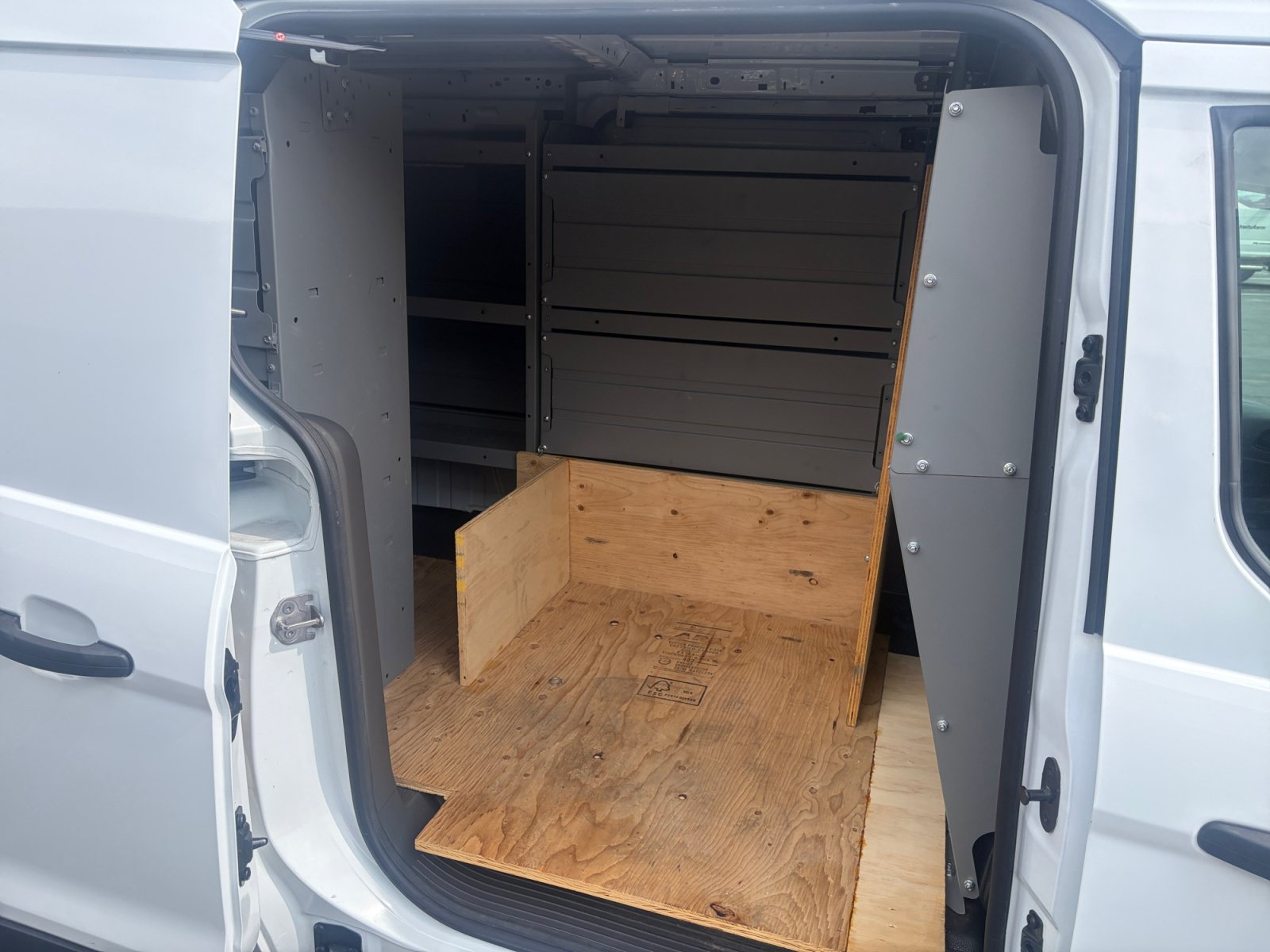 Certified 2023 Ford Transit Connect XL FWD image 28