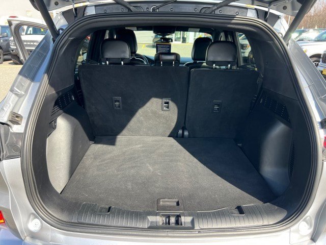 Certified 2024 Ford Escape ST-Line AWD/4WD image 23