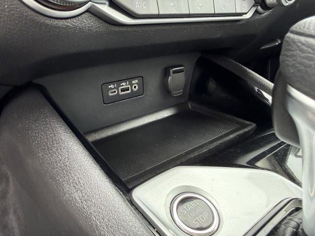 Used 2024 Nissan Altima 2.5 SV FWD image 21