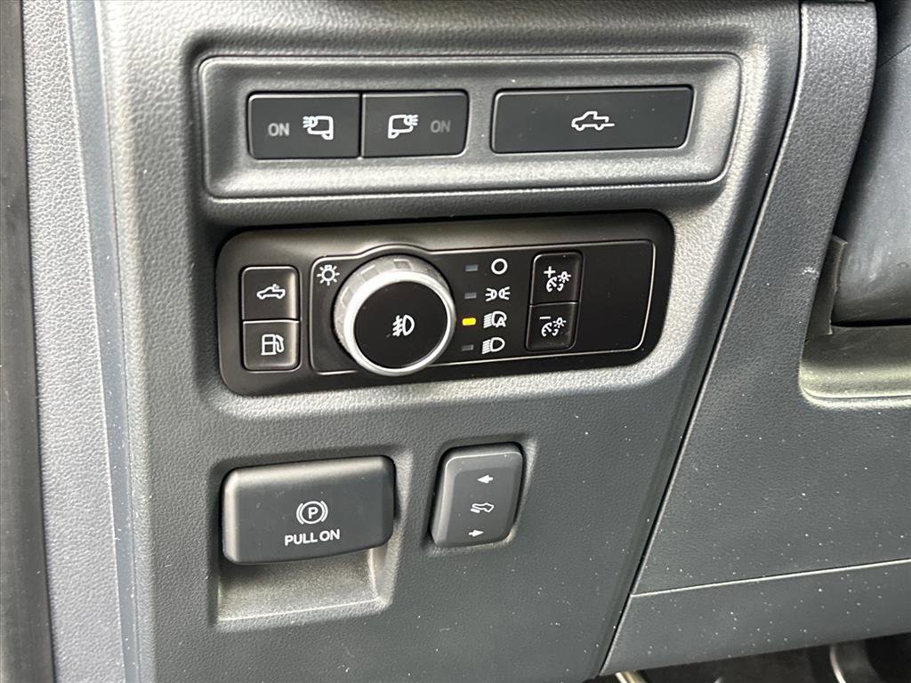 Certified 2023 Ford F150 Platinum w/ Equipment Group 701A High image 22