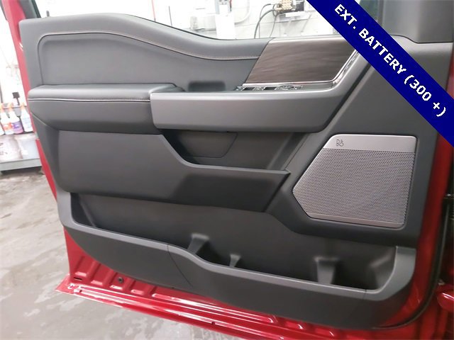 Certified 2025 Ford F150 Lightning Lariat w/ Max Trailer Tow Package image 27