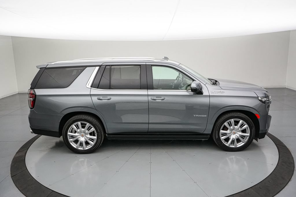 Used 2021 Chevrolet Tahoe High Country AWD/4WD image 3