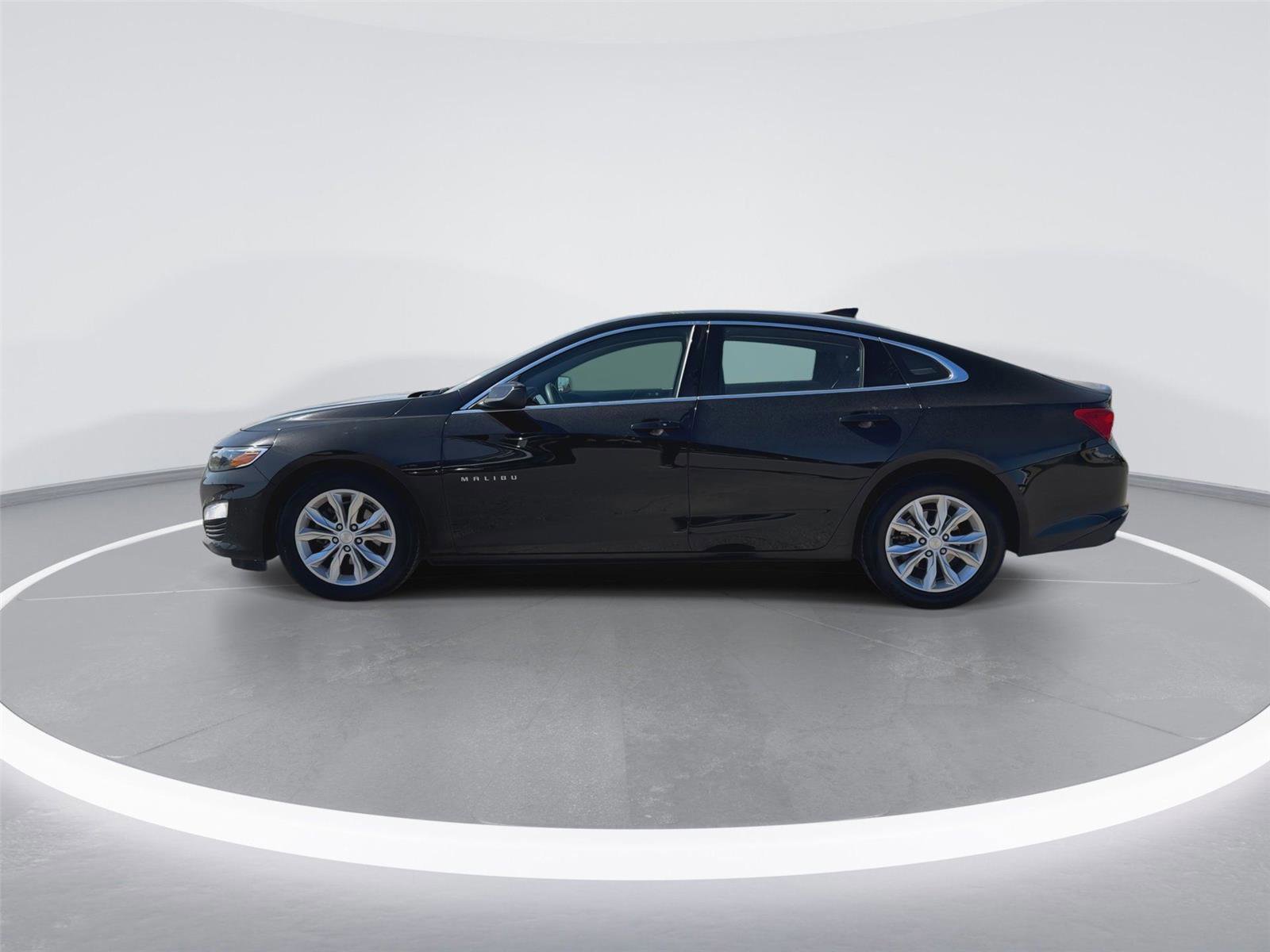 Used 2024 Chevrolet Malibu LT image 7
