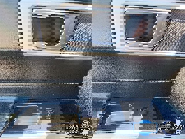 Certified 2022 Ford Explorer XLT w/ Equipment Group 202A image 30