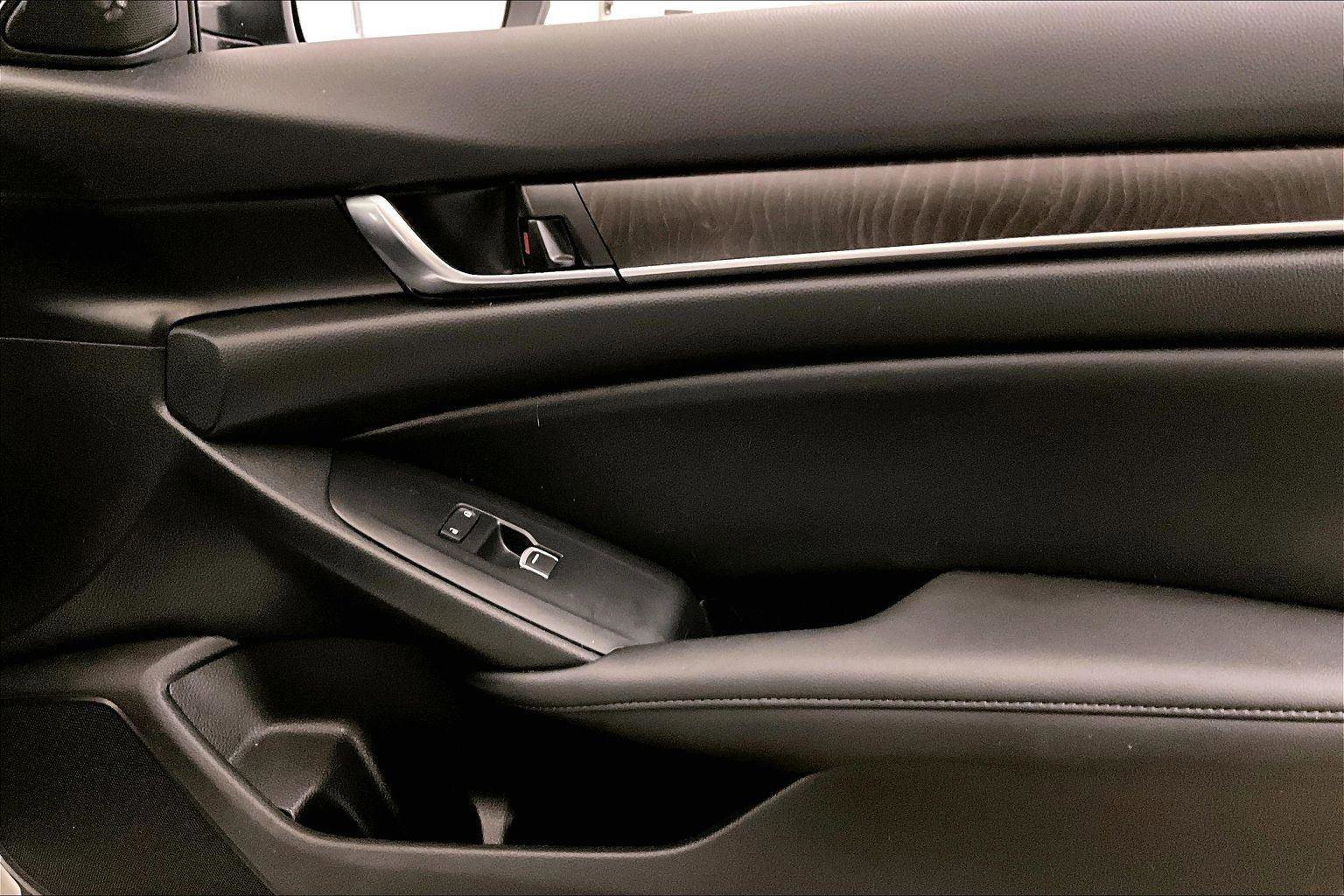 Used 2022 Honda Accord EX-L image 23