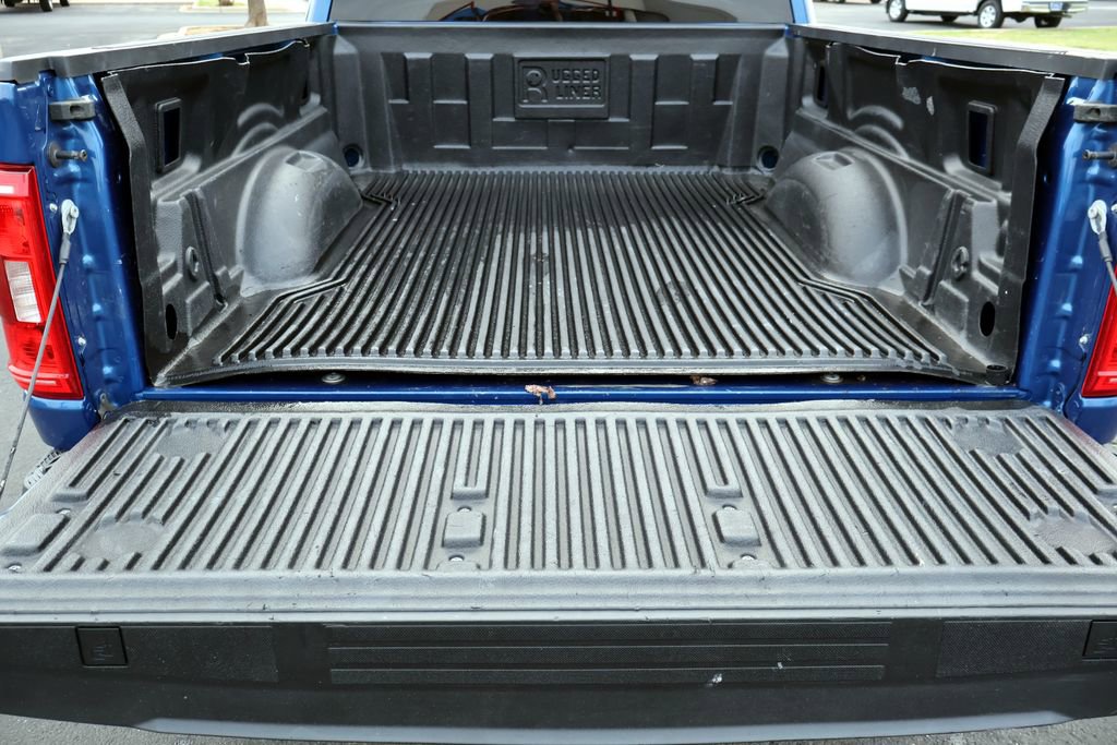 Certified 2022 Ford F150 XLT w/ XTR Package AWD/4WD image 19