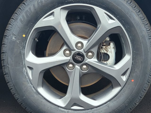 Certified 2024 Ford Escape ST-Line w/ Tech Pack #1 FWD image 17