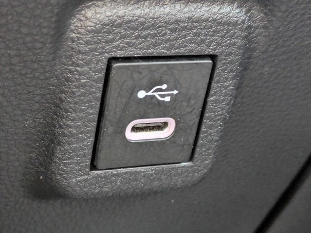 Used 2025 Toyota Corolla LE FWD image 22