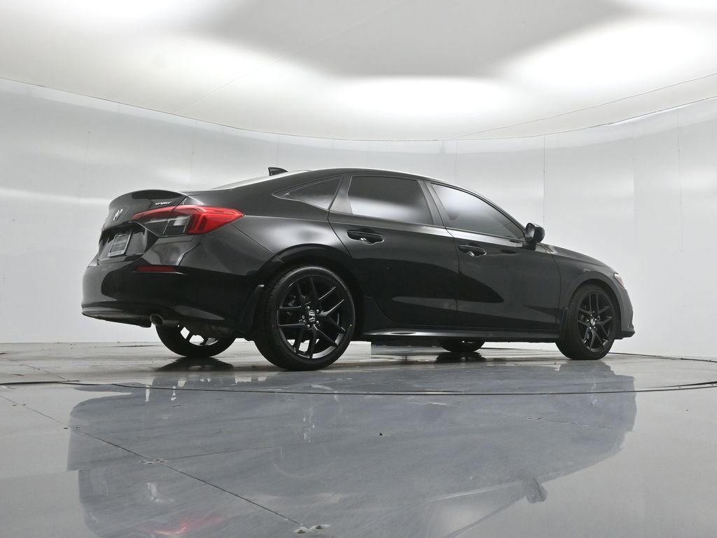 Used 2023 Honda Civic Sport image 15