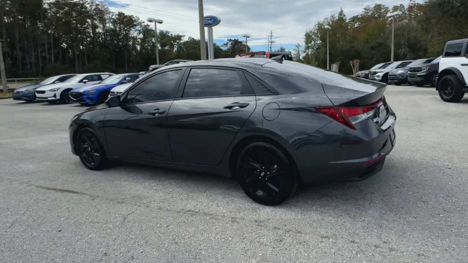 Used 2021 Hyundai Elantra SEL w/ Convenience Package image 20