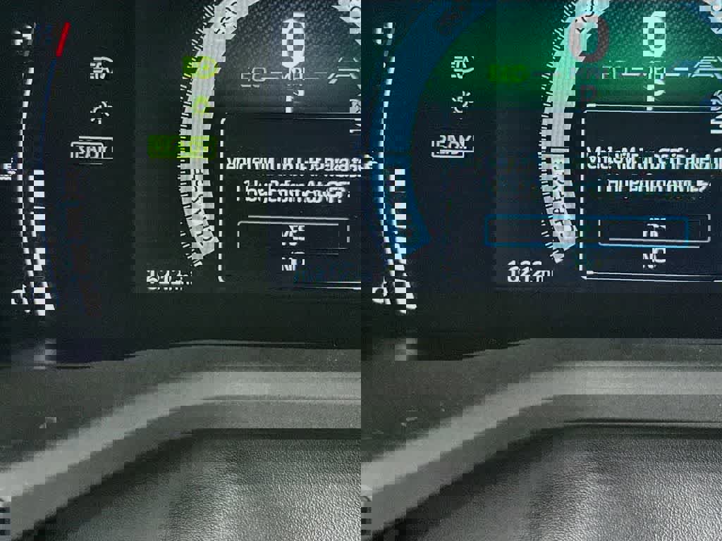 Used 2025 Toyota Camry SE w/ Multimedia Upgrade Package FWD image 23