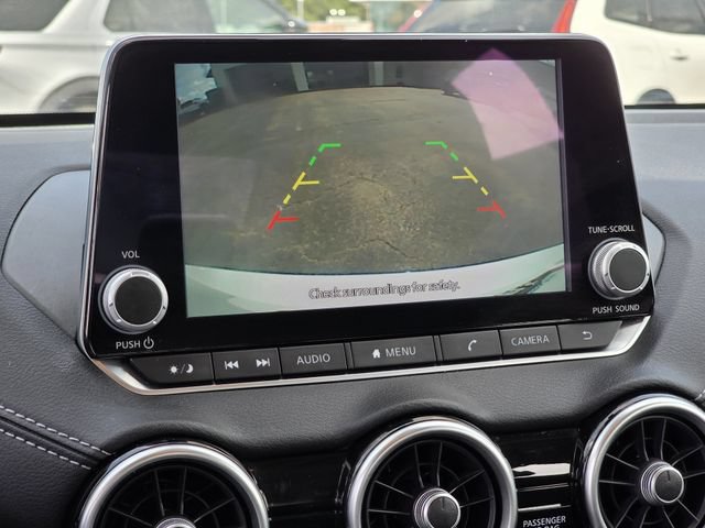 Used 2024 Nissan Sentra SV FWD image 11