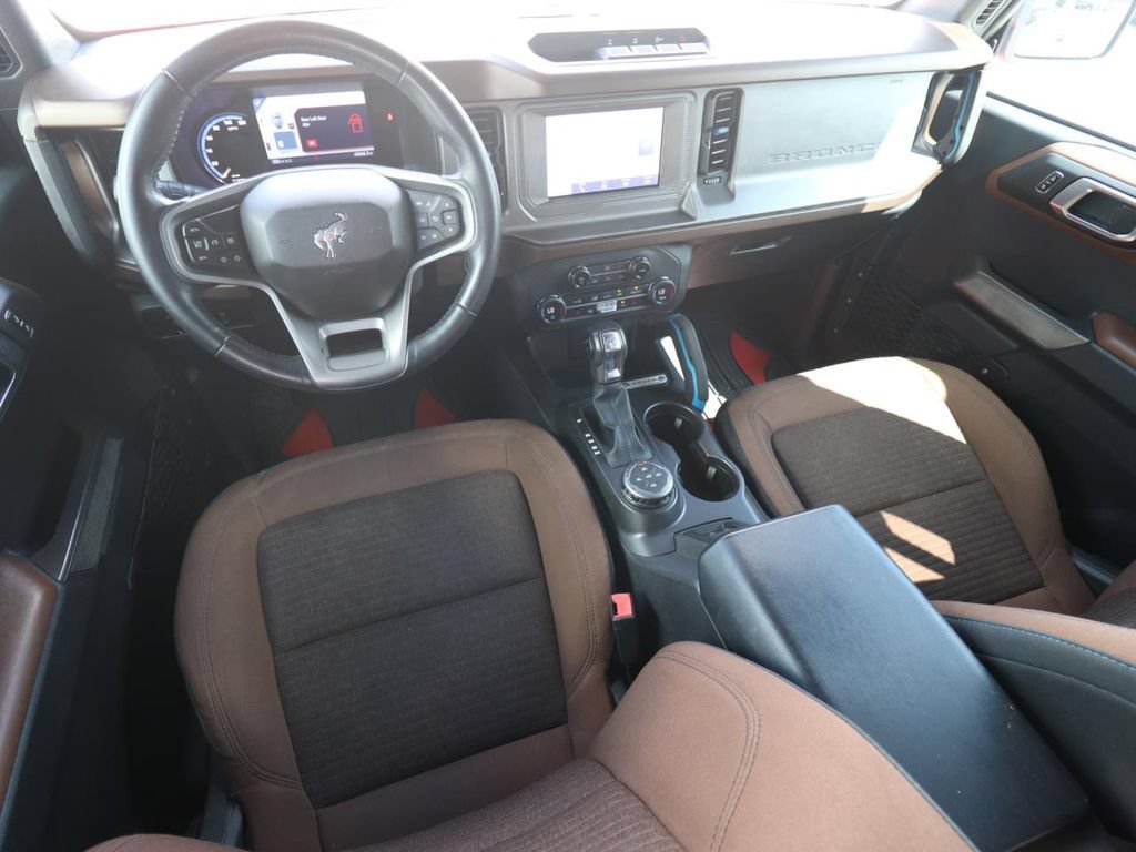 Certified 2023 Ford Bronco Outer Banks AWD/4WD image 6