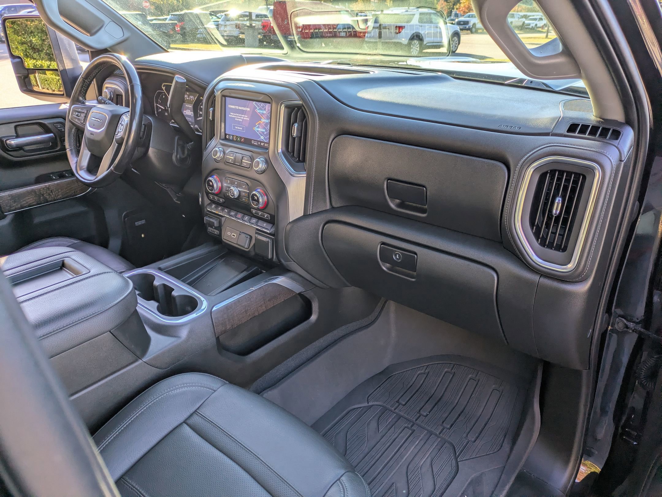 Used 2022 GMC Sierra 3500 Denali w/ Denali Ultimate Package image 41