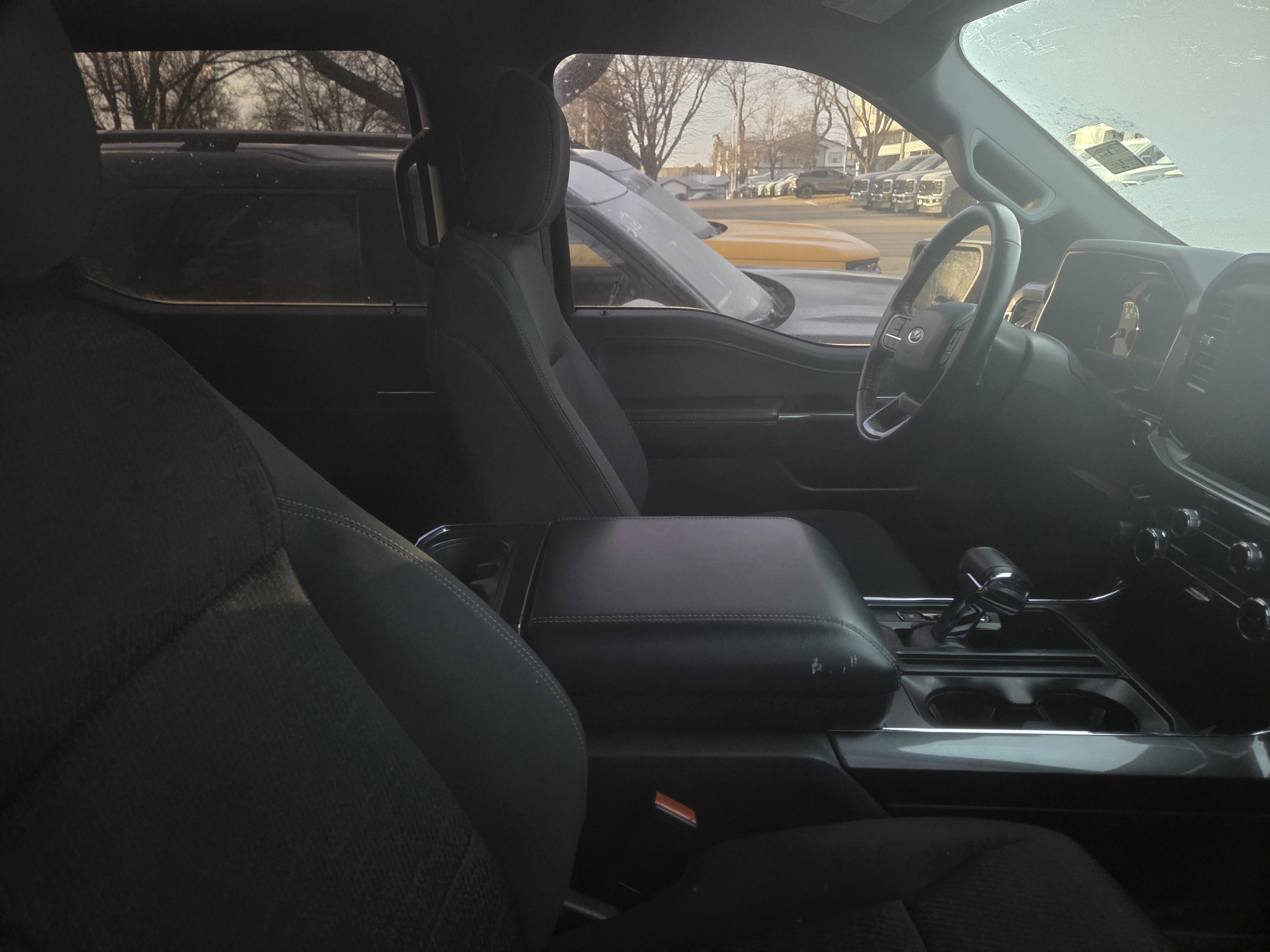 Certified 2022 Ford F150 XLT w/ Equipment Group 302A High image 17