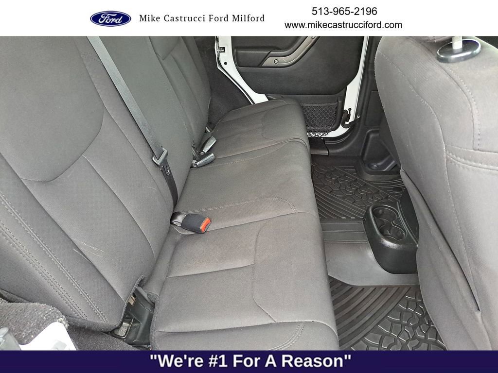 Used 2018 Jeep Wrangler Unlimited Sport S image 25