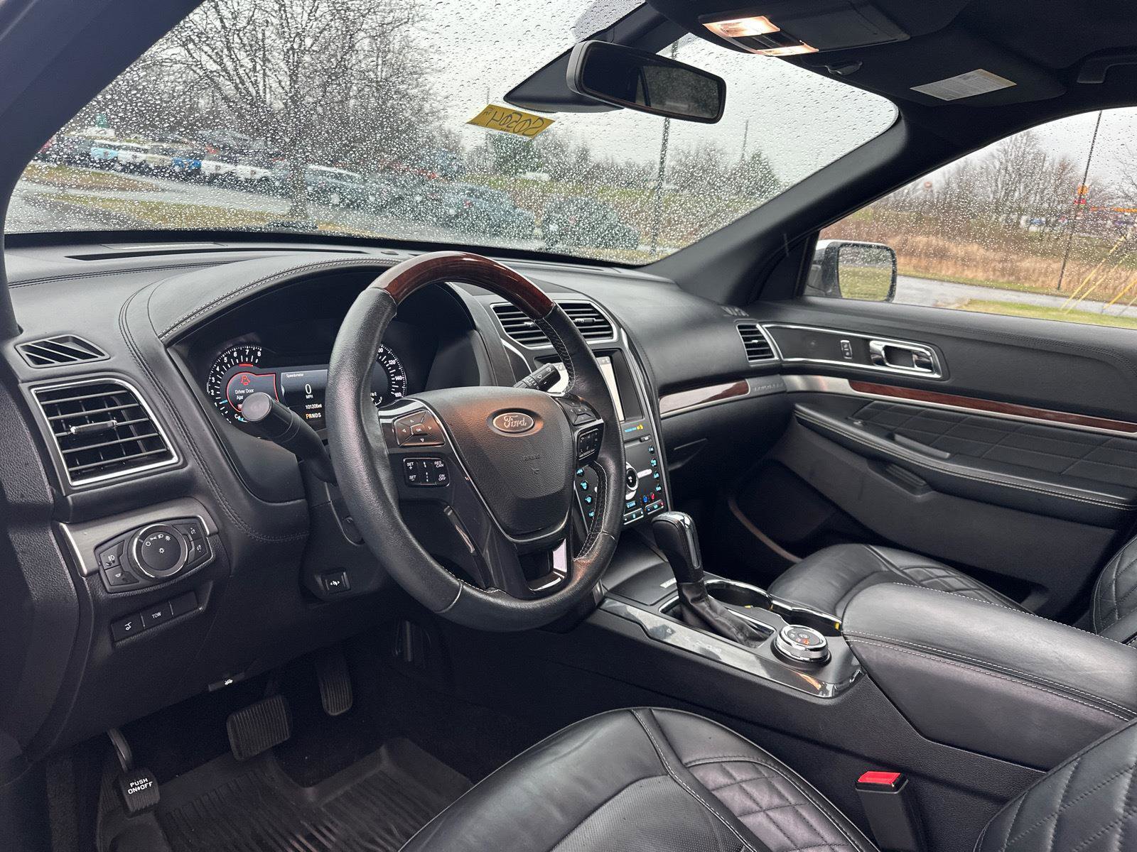 Certified 2019 Ford Explorer Platinum image 14