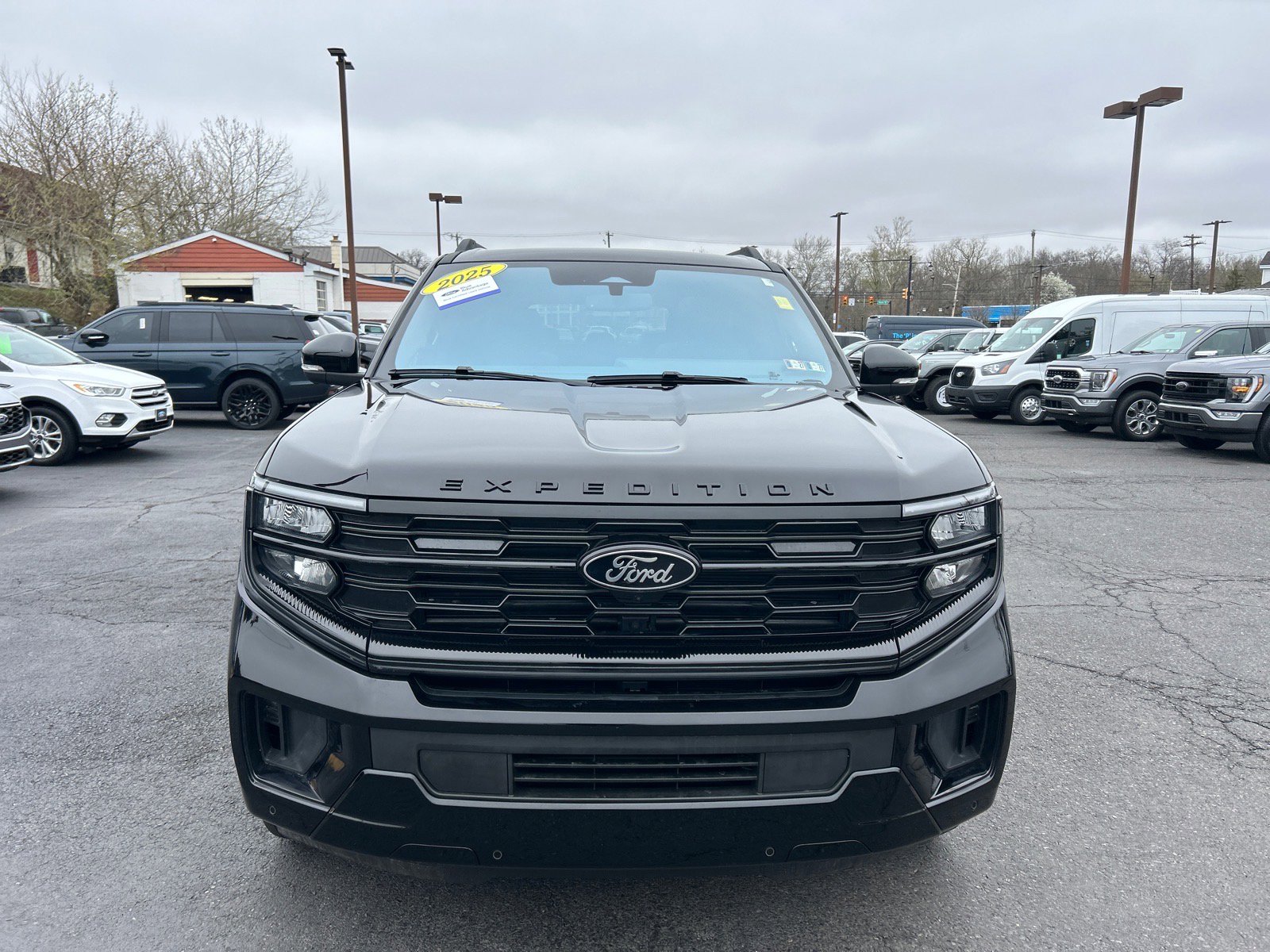 Certified 2025 Ford Expedition Max Platinum w/ Stealth Performance Package AWD/4WD image 30
