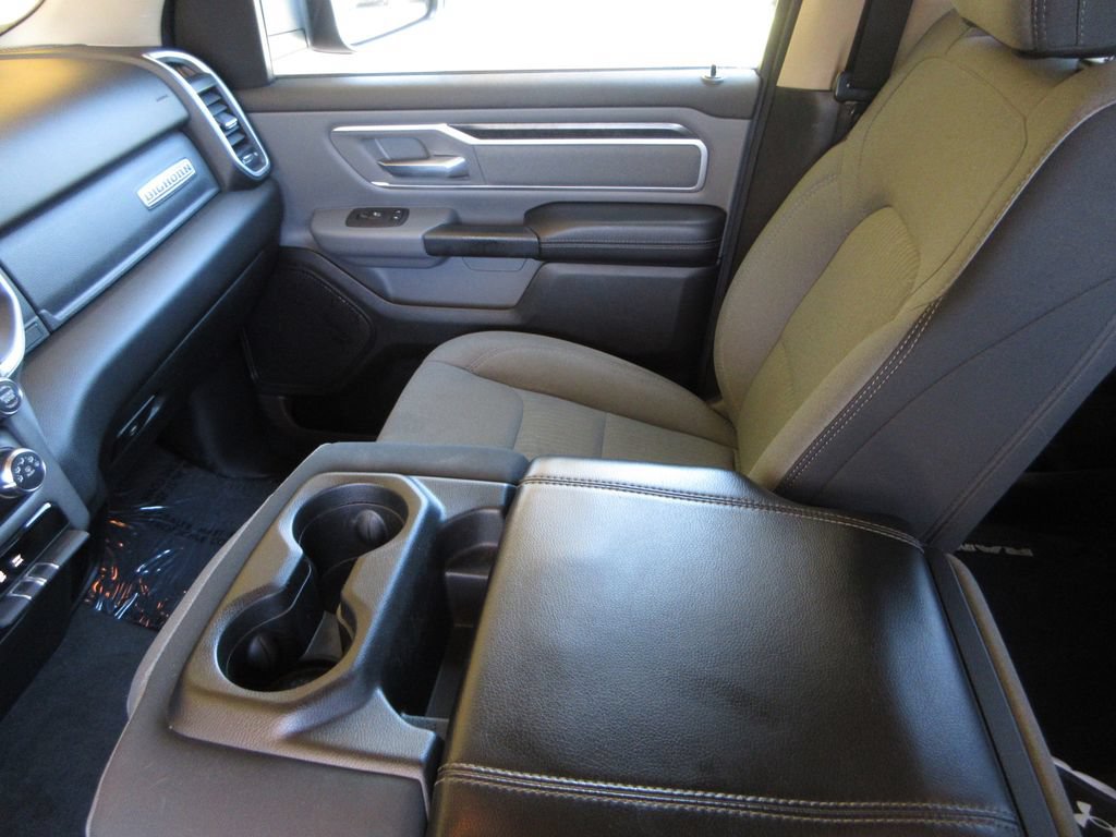 Used 2020 RAM 1500 Big Horn RWD image 23