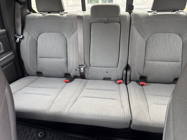 Used 2023 RAM 1500 Big Horn AWD/4WD image 17