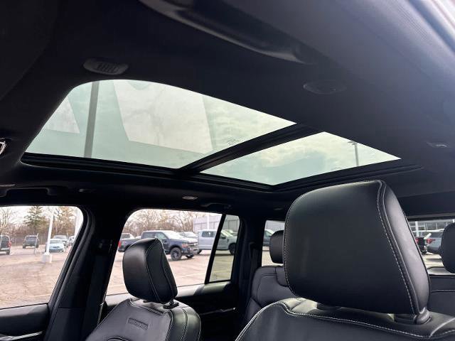 Used 2022 Jeep Grand Cherokee Overland image 26