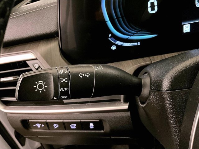 Used 2024 Kia Telluride EX w/ EX Captain's Chair Package AWD/4WD image 31