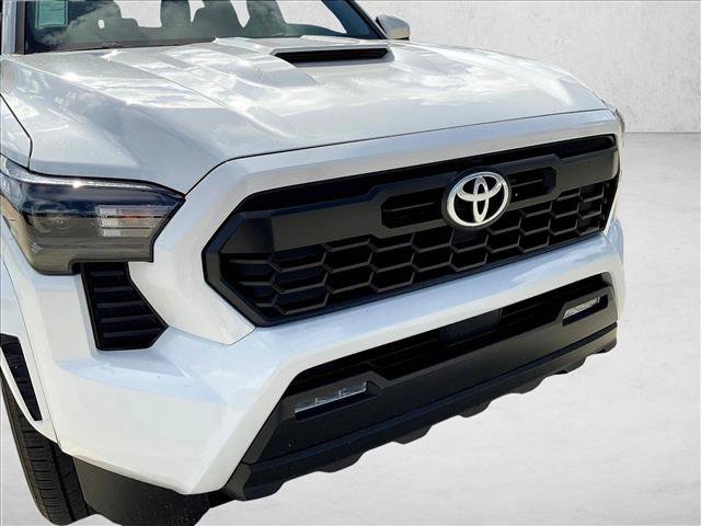 Used 2024 Toyota Tacoma TRD Sport RWD image 29