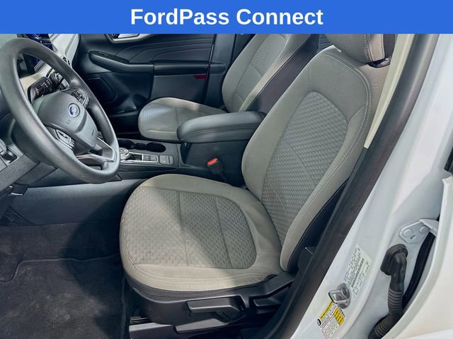 Certified 2021 Ford Escape SE image 15