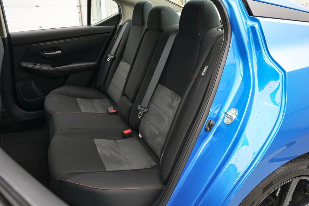 Used 2024 Nissan Sentra SR FWD image 19