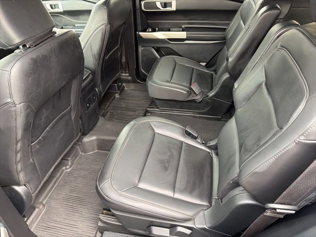 Certified 2023 Ford Explorer XLT w/ Equipment Group 202A image 22