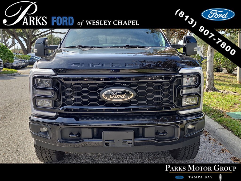 Certified 2025 Ford F250 Lariat w/ Black Appearance Package image 3