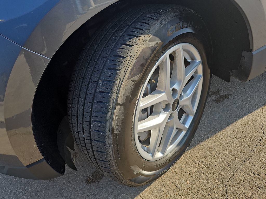 Certified 2024 Ford Edge SEL AWD/4WD image 31