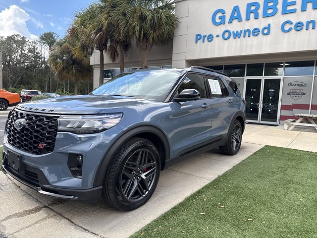 Certified 2025 Ford Explorer ST w/ Sun And Sound Package RWD image 9