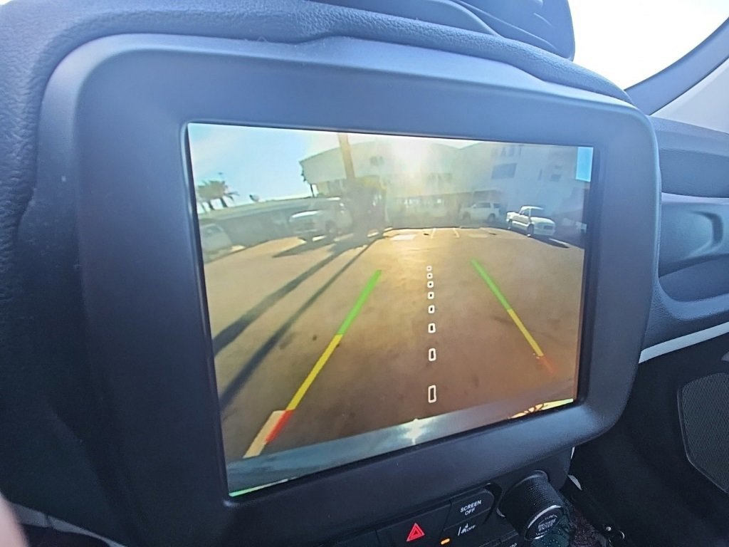 Used 2022 Jeep Renegade Latitude image 5