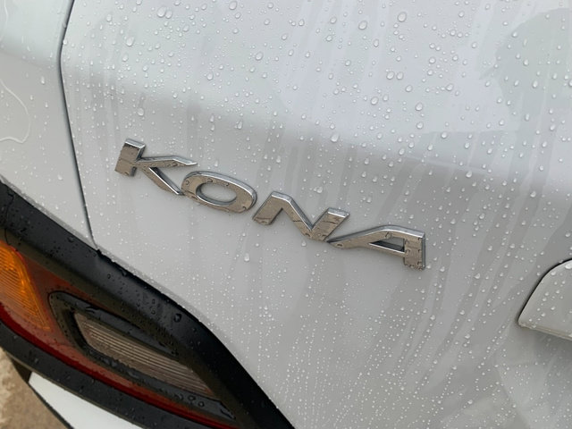 Used 2019 Hyundai Kona SE AWD/4WD image 16