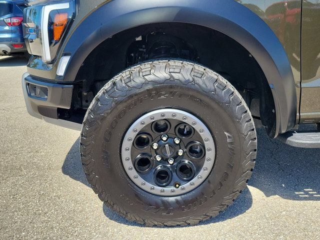 Certified 2025 Ford F150 Raptor AWD/4WD image 8