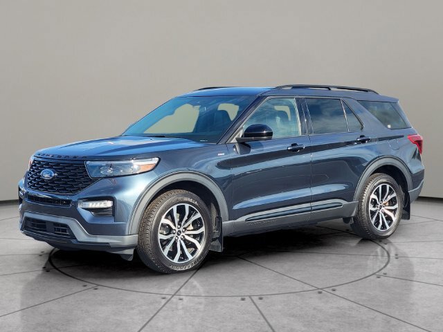 Certified 2023 Ford Explorer ST-Line w/ Class IV Trailer Tow Package AWD/4WD image 3