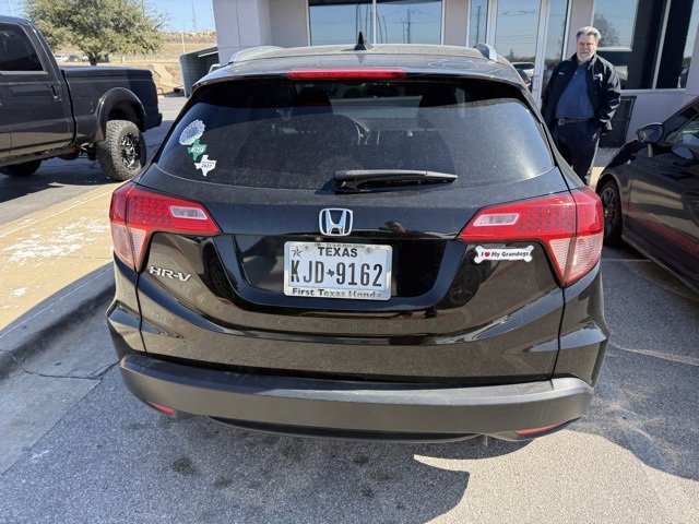 Used 2018 Honda HR-V EX-L image 2