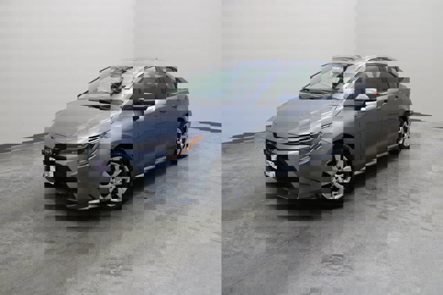 Used 2022 Toyota Corolla LE image 5