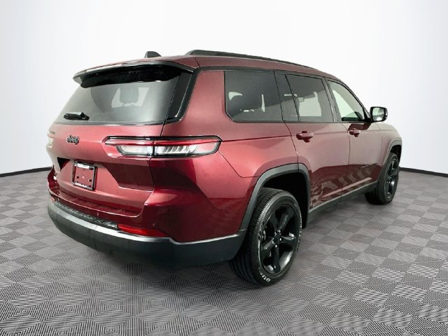 Used 2024 Jeep Grand Cherokee L Laredo AWD/4WD image 12