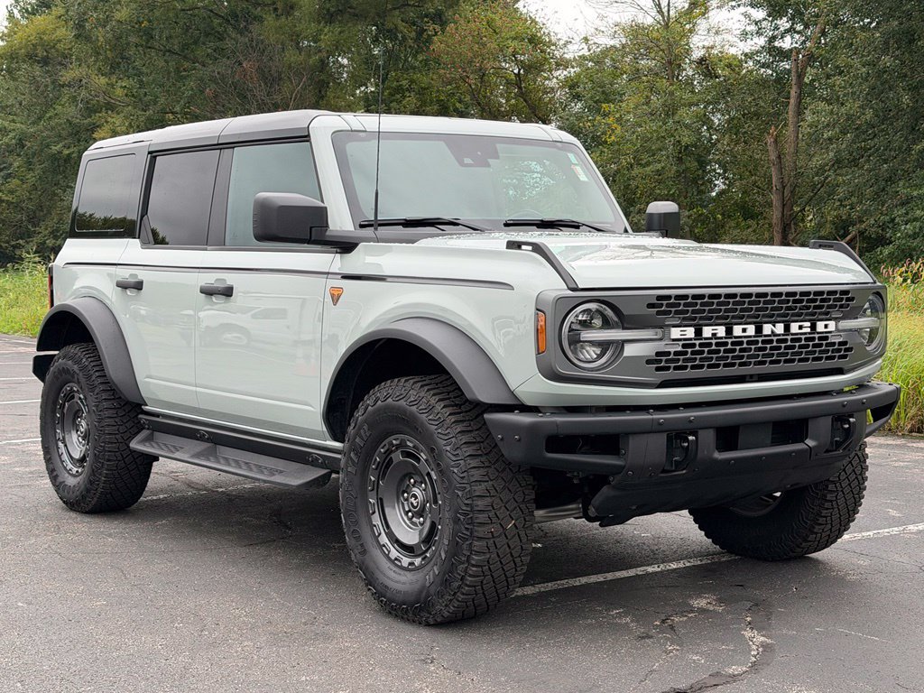 Certified 2024 Ford Bronco Badlands AWD/4WD image 6