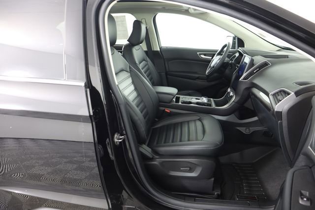 Certified 2024 Ford Edge SEL w/ Convenience Package image 65