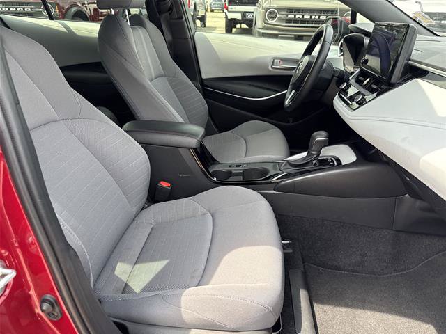 Used 2023 Toyota Corolla SE w/ Carpet Mat Package (TMS) FWD image 18